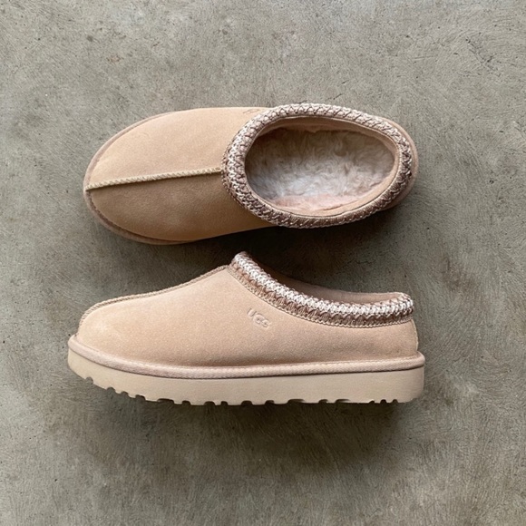 UGG | Shoes | Ugg Tasman Slipper Driftwood Size 8 Nib Authentic Cream Tan |  Poshmark
